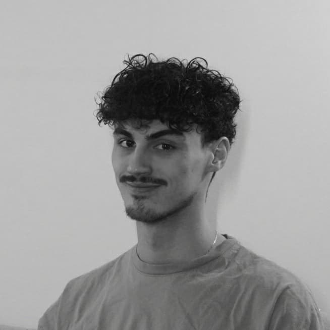 Photo de Thomas OUMAR, Développeur Full Stack